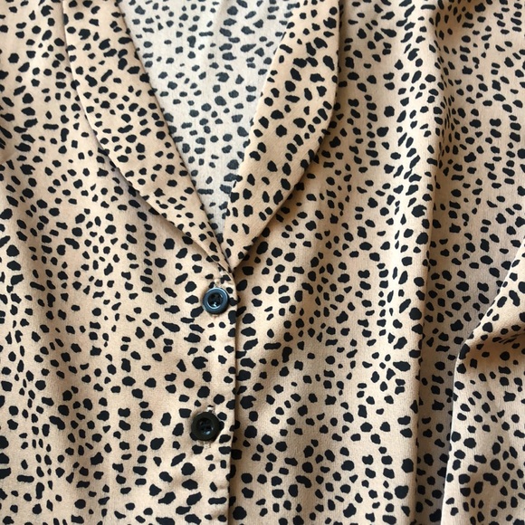 Women’s top size medium - Picture 3 of 7